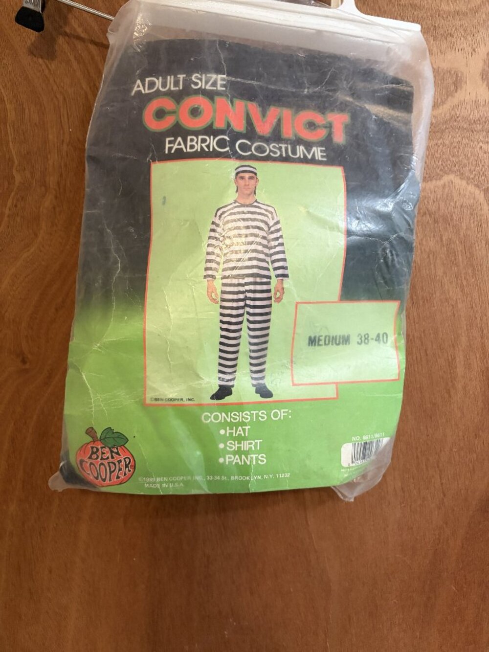 Men's size M 38- 40 Convict Halloween Outfit include Hat Shirt & Pants